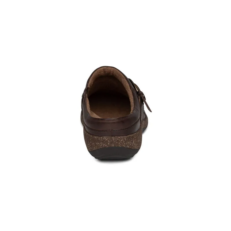 Aetrex Women's Libby Slip On Shoe - Brown DM202