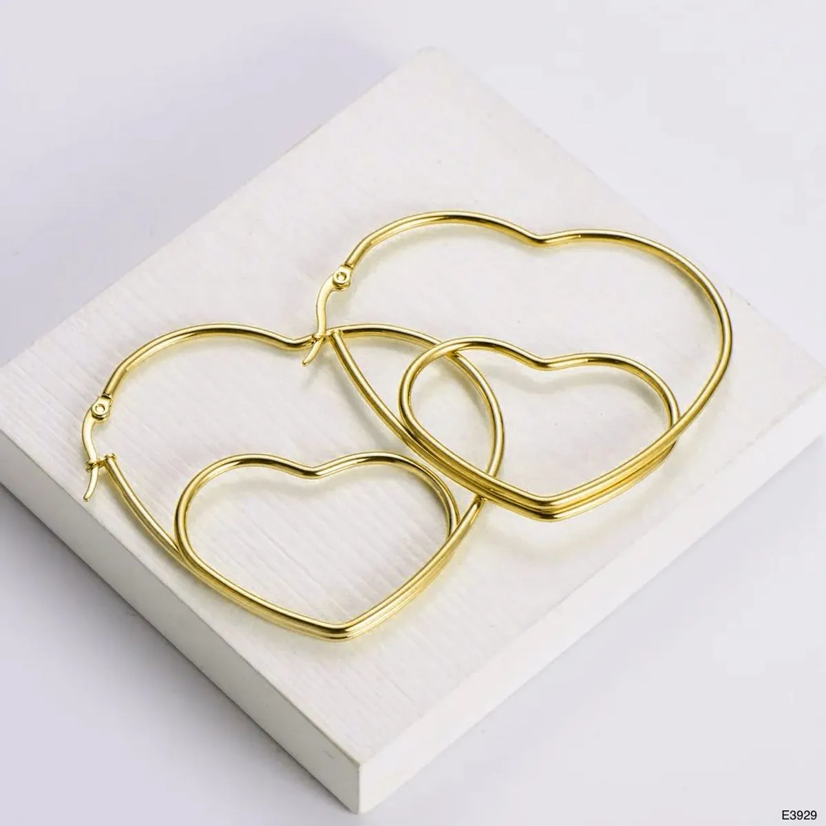 Big Dual Heart 18K Gold Anti Tarnish Hoop Earring For Women