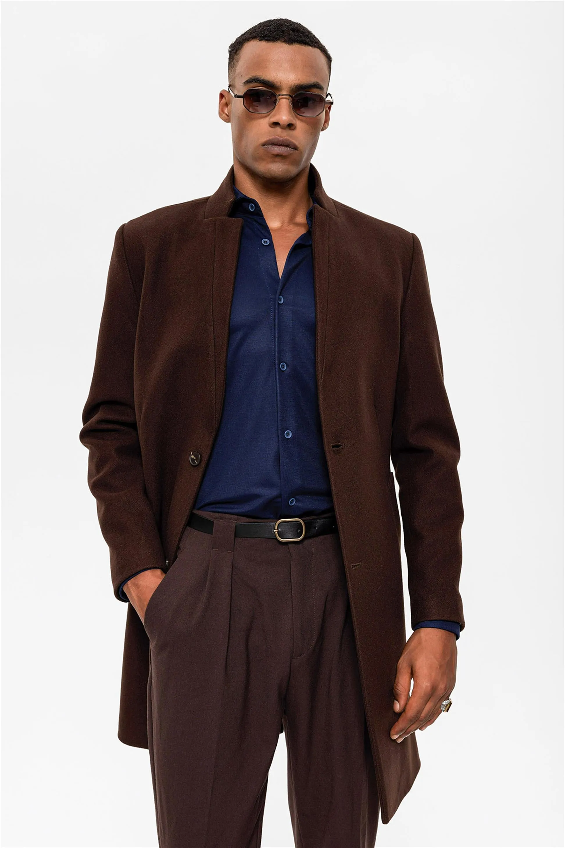 Brown Judge Collar Men's Coat - Wessi