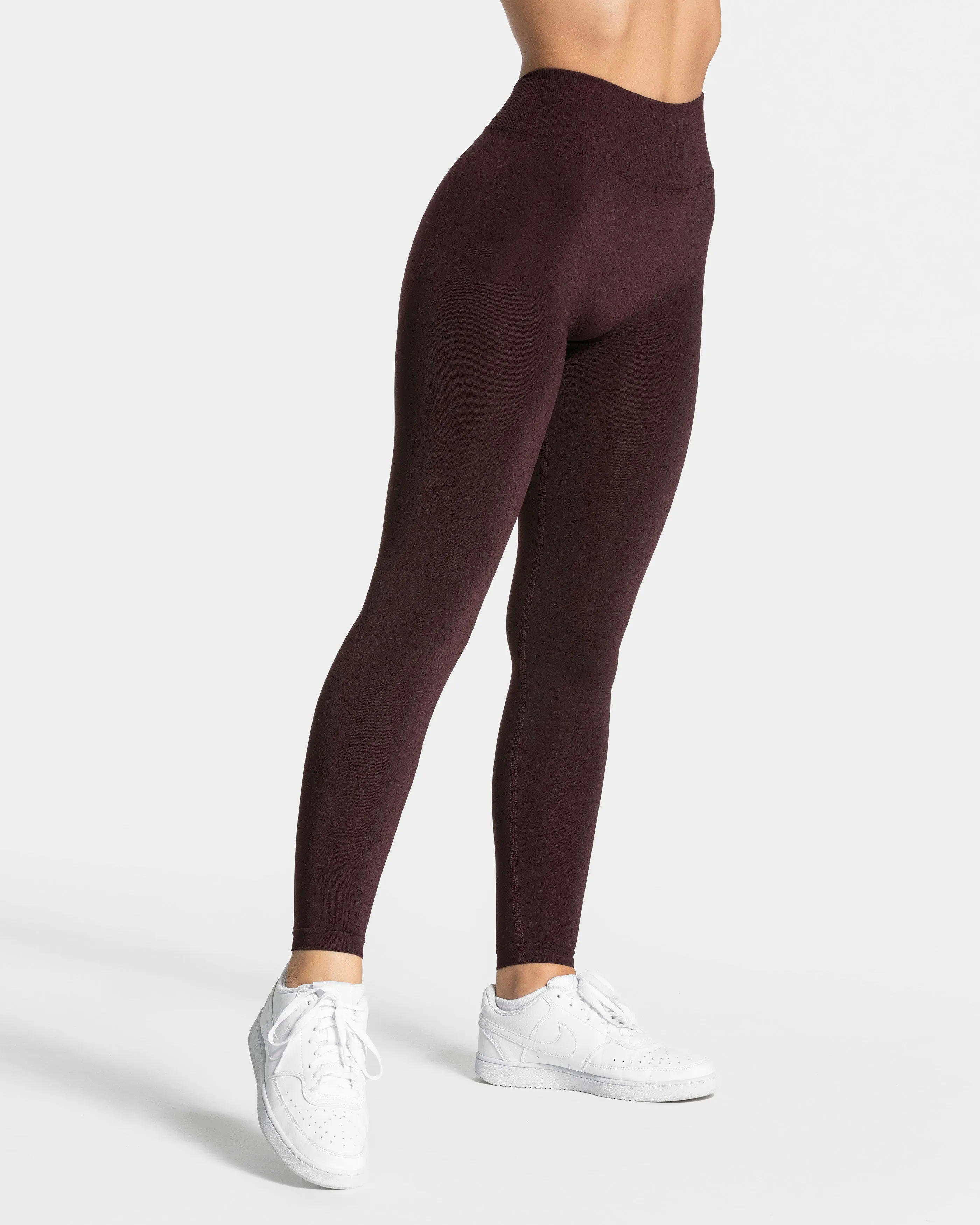 Essence V-Back Covert Scrunch Leggings "Merlot"