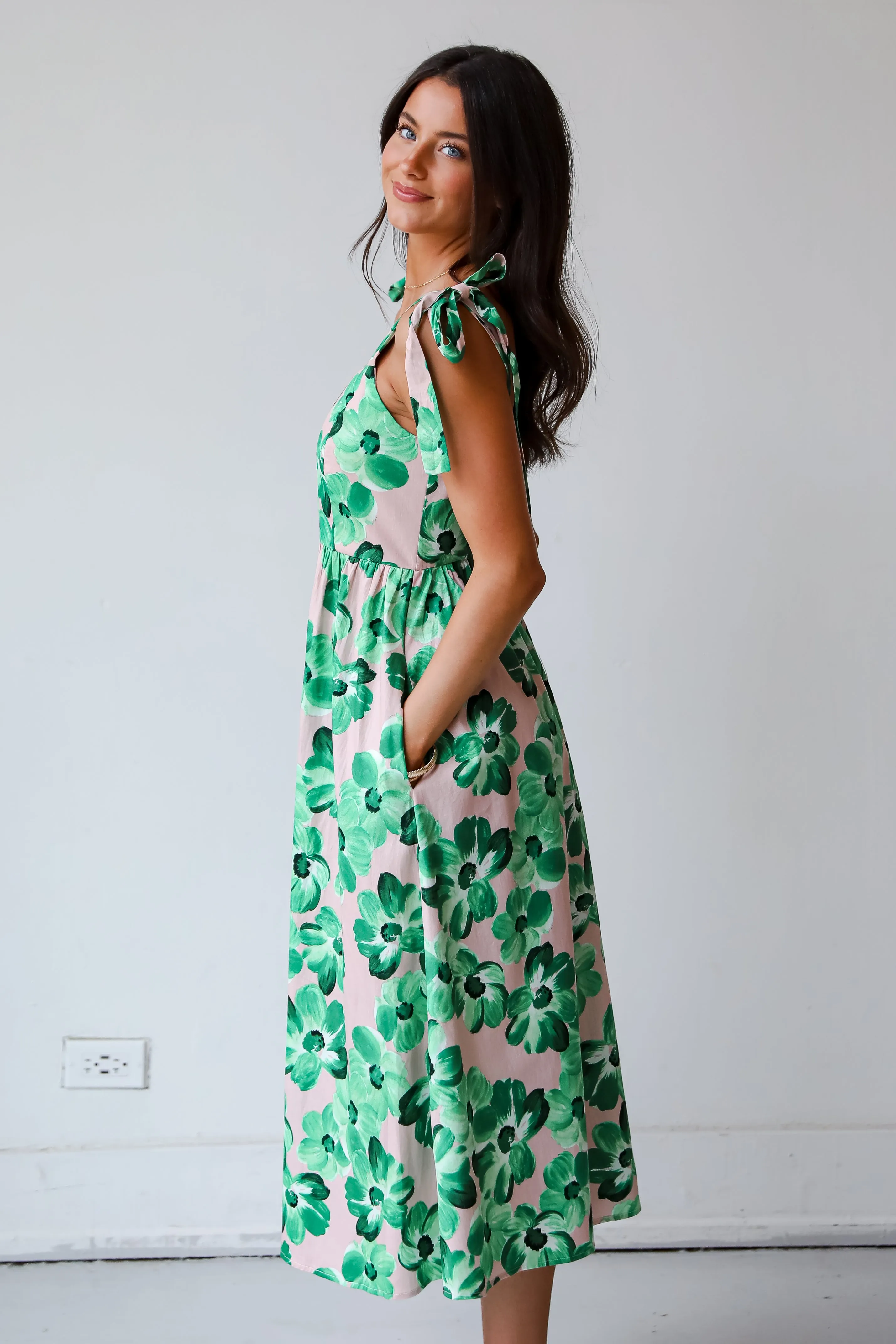 FINAL SALE - Flawlessly Breezy Blush Floral Midi Dress